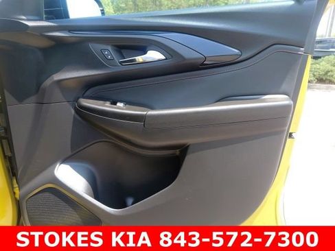 Used 2023 Chevrolet TrailBlazer RS w/ Sun and Liftgate Package AWD/4WD image 26