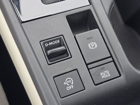 New 2026 Nissan Sentra SL w/ Floor Mat Package FWD image 7