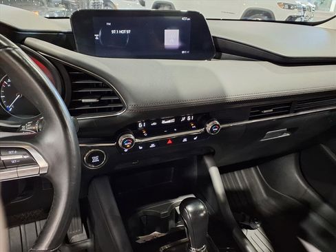 Used 2021 MAZDA MAZDA3 2.5 Turbo Sedan w/Premium Plus image 8