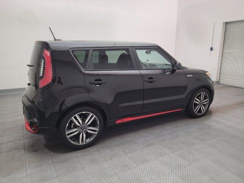 Used 2015 Kia Soul + FWD image 10