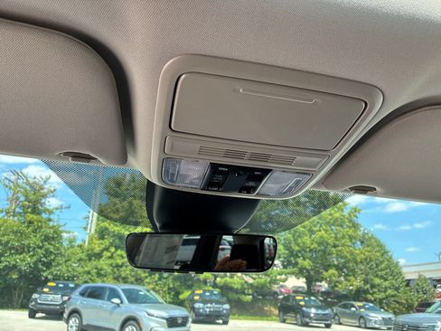 New 2026 Honda Odyssey Elite image 16