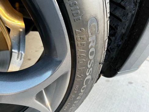 Used 2023 Alfa Romeo Stelvio Estrema image 7