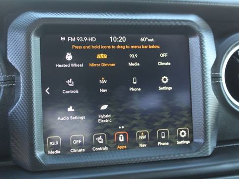 Used 2023 Jeep Wrangler Unlimited Sahara w/ Cold Weather Group AWD/4WD image 33