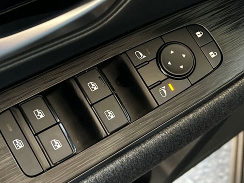 Certified 2026 Nissan Kicks SV FWD image 14