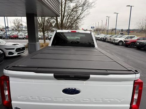 Certified 2025 Ford F350 XLT image 19