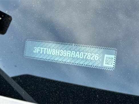 Used 2024 Ford Maverick XLT image 3