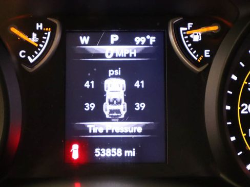 Used 2024 Jeep Wrangler Unlimited Sport AWD/4WD image 8