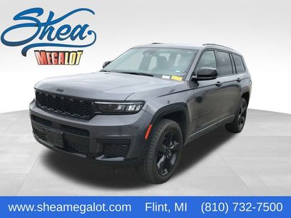 Used 2023 Jeep Grand Cherokee L Laredo