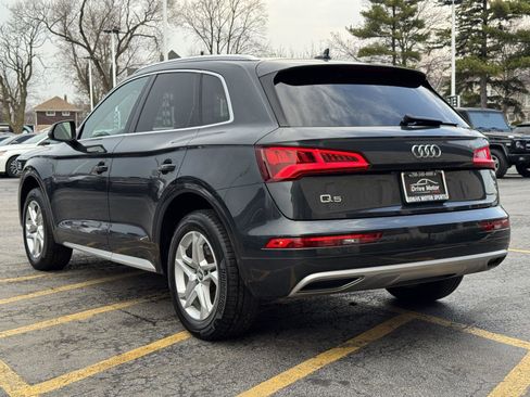 Used 2019 Audi Q5 2.0T Premium w/ Convenience Package image 5