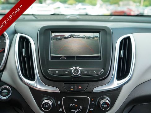 Used 2023 Chevrolet Equinox LS w/ LPO, Cargo Package FWD image 10