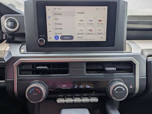 Used 2025 Toyota 4Runner SR5 AWD/4WD image 13