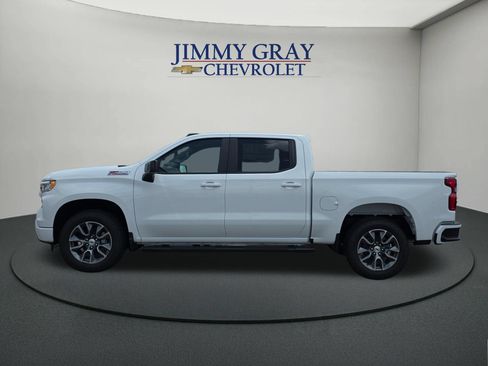New 2026 Chevrolet Silverado 1500 RST w/ Convenience Package II AWD/4WD image 2