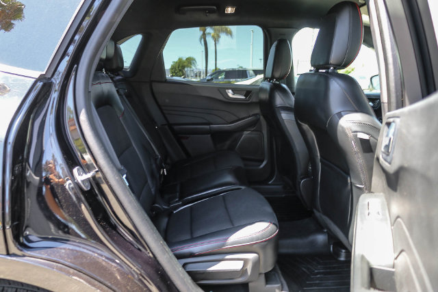Used 2023 Ford Escape ST-Line w/ Equipment Group 301A FWD image 21