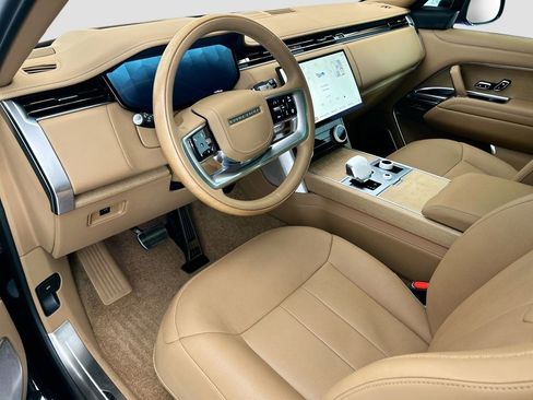 Certified 2023 Land Rover Range Rover SV AWD/4WD image 9