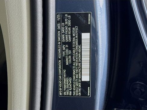 New 2026 Volvo XC60 B5 Ultra w/ Climate Package PRO image 33