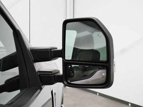 Used 2020 Ford F250 XLT image 15