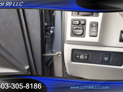 Used 2009 Toyota Tundra Limited AWD/4WD image 23