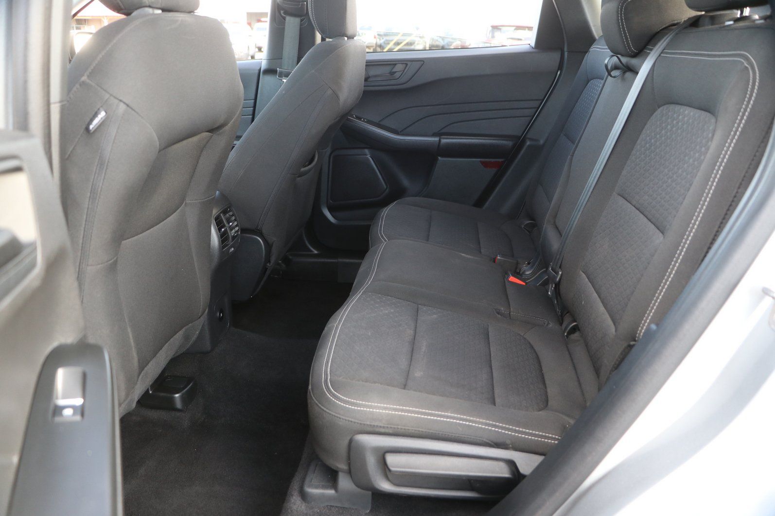 Used 2024 Ford Escape Active w/ Cold Weather Package FWD image 28
