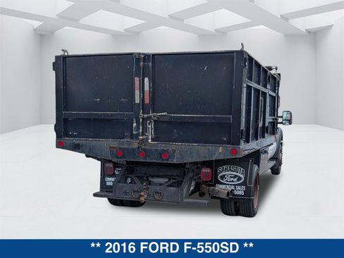 Used 2016 Ford F550 4x4 Crew Cab Super Duty image 4