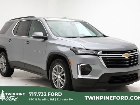 Used 2023 Chevrolet Traverse LT AWD/4WD image 1