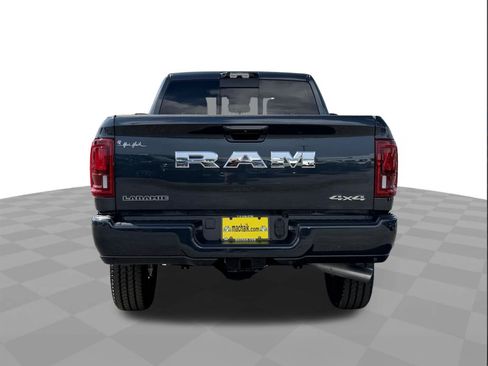 Used 2025 RAM 2500 Laramie AWD/4WD image 4