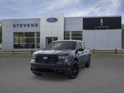 New 2026 Ford Maverick XLT w/ XLT Luxury Package AWD/4WD image 3