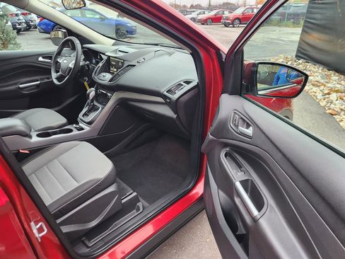 Used 2013 Ford Escape SE image 12