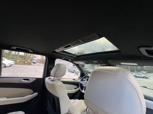 Used 2017 Mercedes-Benz GLE 350 GLE 350 image 32