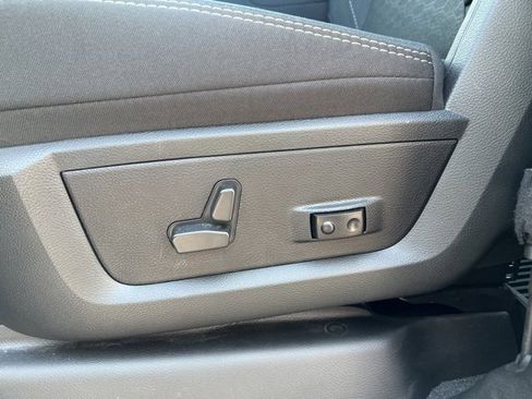 Used 2025 RAM 2500 Big Horn image 23