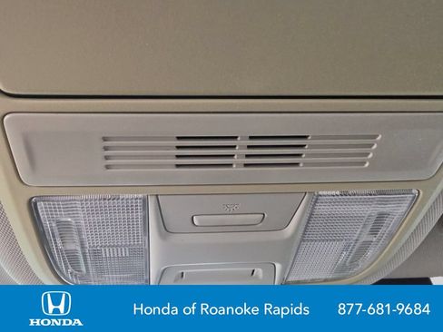 Used 2019 Honda Accord LX image 27