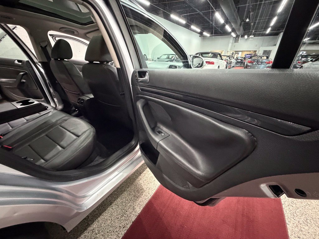 Used 2013 Volkswagen Jetta TDI FWD image 31