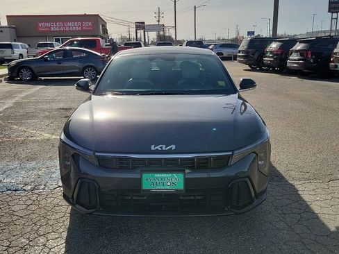 Used 2025 Kia K4 GT-Line w/ GT-Line Premium Package image 8