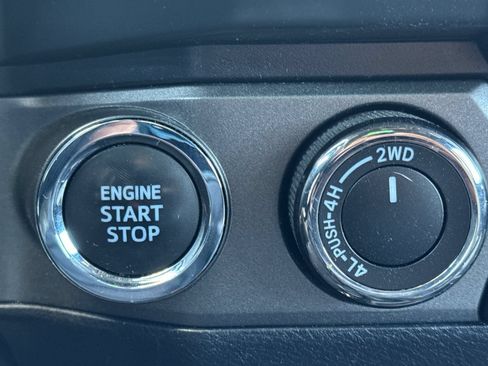 Certified 2023 Toyota Tacoma TRD Off-Road AWD/4WD image 26
