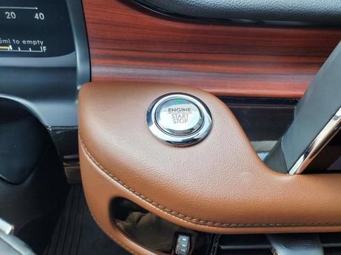 Used 2024 Lincoln Aviator Reserve w/ Jet Package RWD image 12