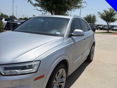 Used 2018 Audi Q3 2.0T Premium Plus w/ Premium Plus Package FWD image 1
