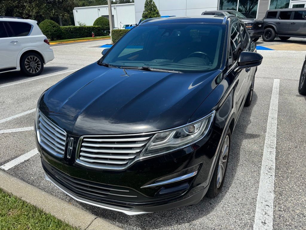 Used 2015 Lincoln MKC FWD w/ Equipment Group 101A Select image 2