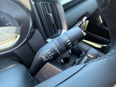 New 2026 MAZDA CX-50 2.5 Hybrid w/ Preferred Pkg image 17