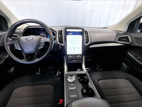 Used 2023 Ford Edge SE w/ Black Appearance Package AWD/4WD image 14