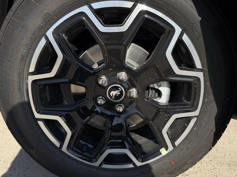 New 2026 Ford Bronco Sport Outer Banks w/ Outer Banks Tech Package+ AWD/4WD image 8
