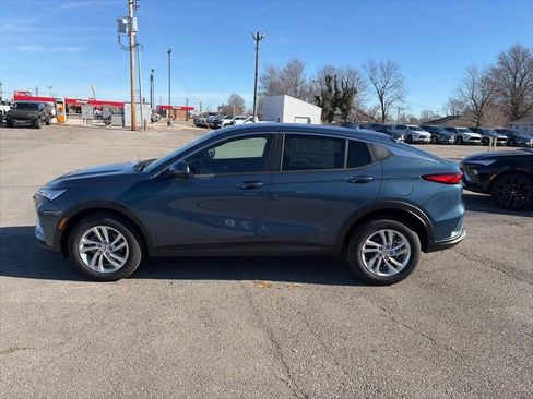 New 2026 Buick Envista Preferred w/ Convenience II Package image 3