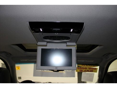 Used 2016 GMC Yukon SLT w/ Open Road Package image 19