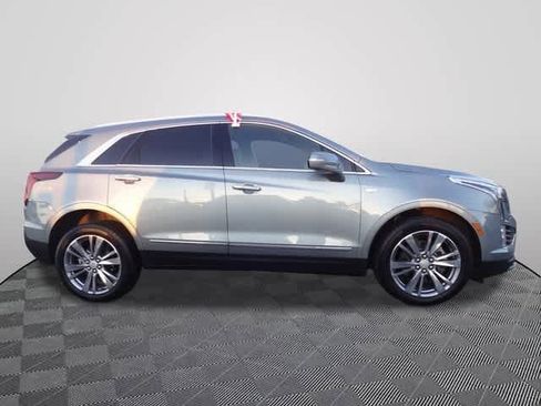 Used 2023 Cadillac XT5 Premium Luxury image 4