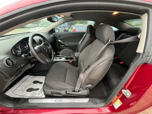 Used 2009 Pontiac G6 GT image 13