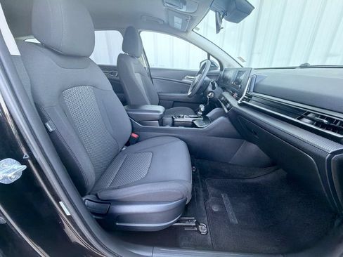 Used 2024 Kia Sportage LX AWD/4WD image 29