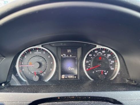 Used 2017 Toyota Camry SE image 31