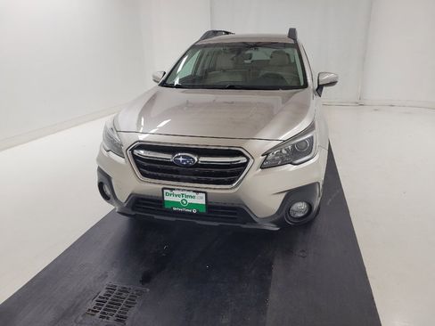 Used 2018 Subaru Outback 2.5i Premium AWD/4WD image 15