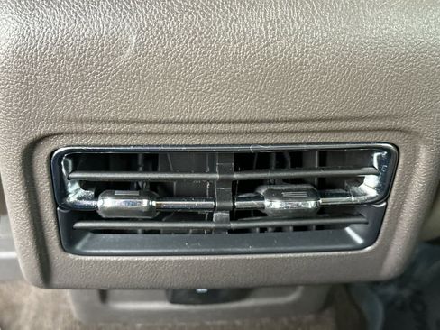 Used 2022 Lincoln Corsair FWD w/ Rear Removable Package Tray image 14