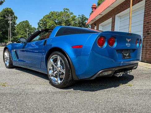 Used 2011 Chevrolet Corvette Grand Sport w/ Preferred Equipment Group RWD image 25