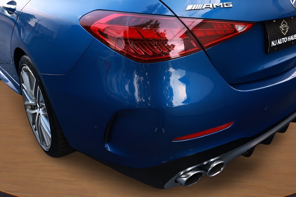 Used 2023 Mercedes-Benz C 43 AMG 4MATIC Sedan image 9