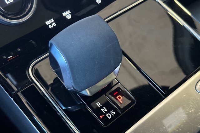 Used 2022 Land Rover Range Rover Velar R-Dynamic S AWD/4WD image 21